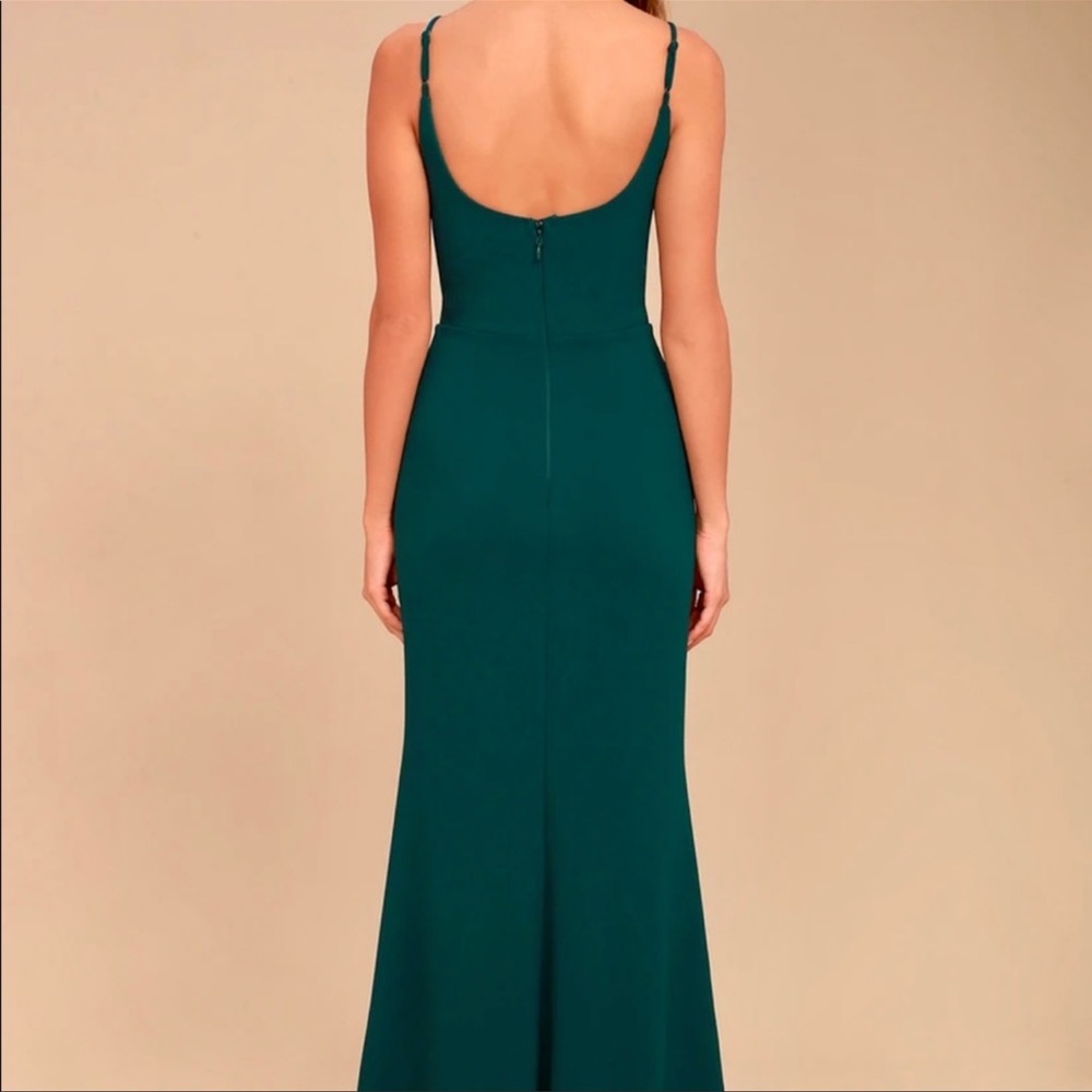Lulu’s Green formal dress - Picture 3 of 5